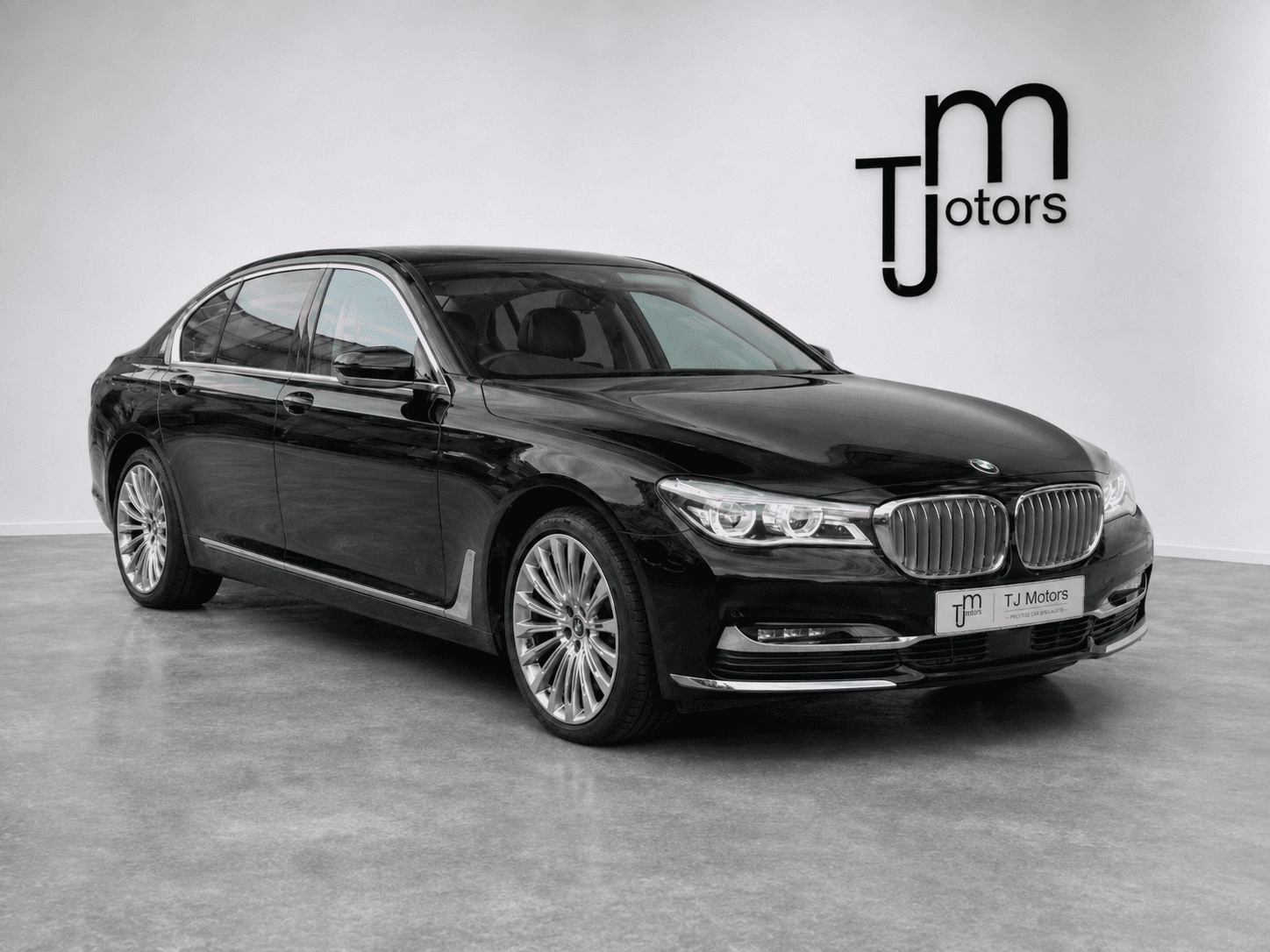 2016 BMW 740Li